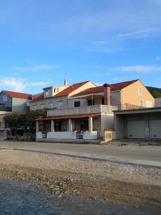 Katja Beach Apartment Рачище Екстер'єр фото