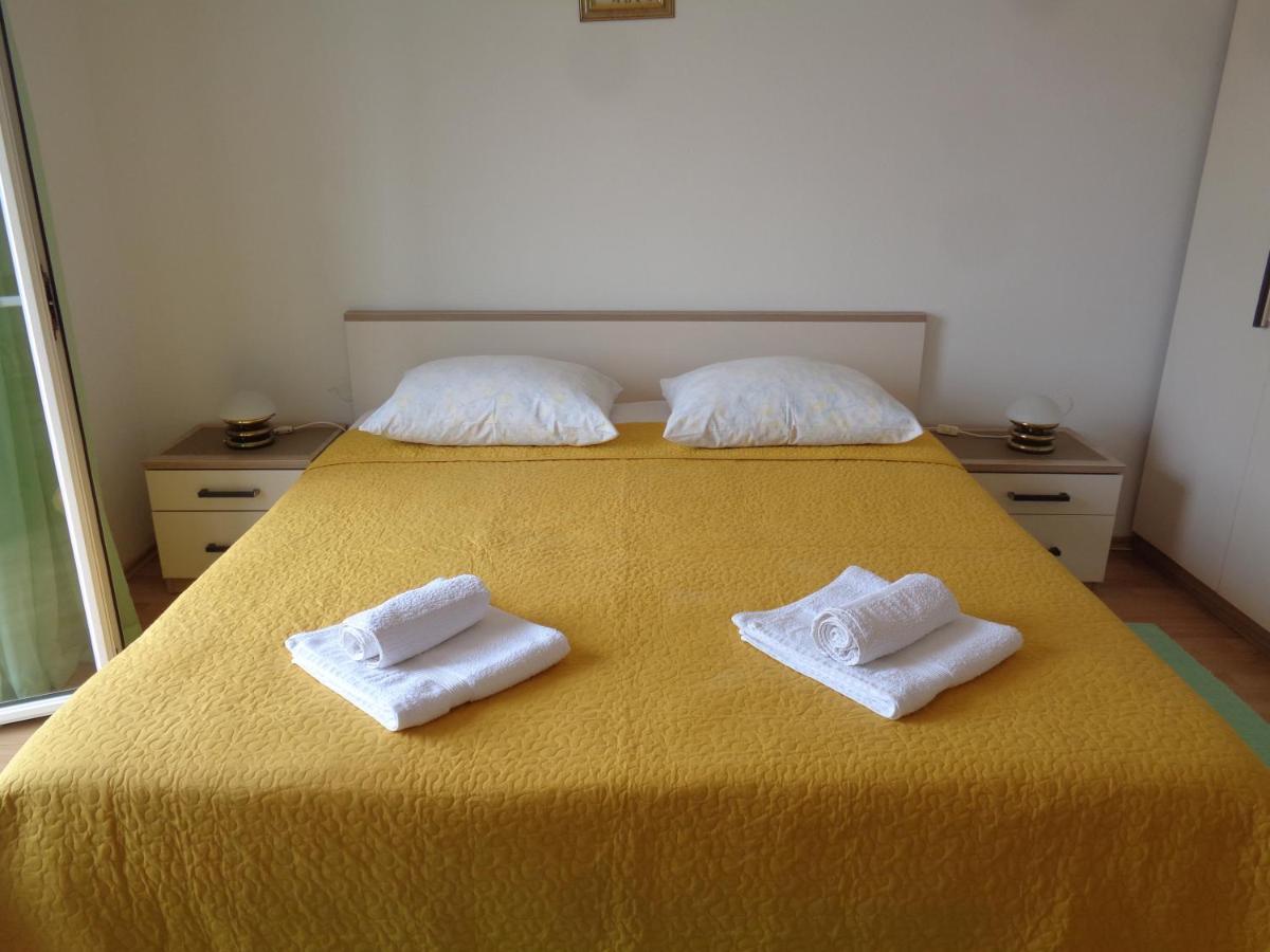 Katja Beach Apartment Рачище Екстер'єр фото